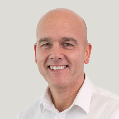 Portrait of Dr Peter Grant